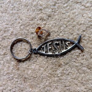 JESUS FISH key chain and small gold pendant
